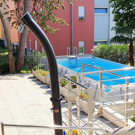 Villa Danex Premium Umag Buitenkant foto