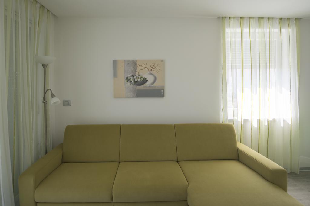 Villa Danex Premium Umag Buitenkant foto
