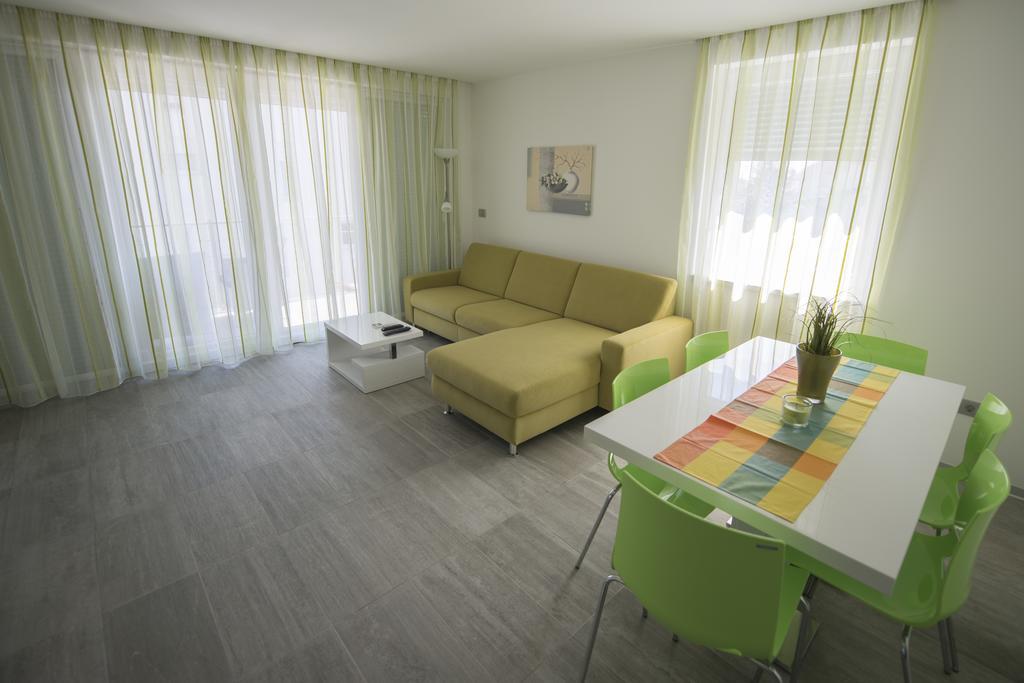 Villa Danex Premium Umag Kamer foto